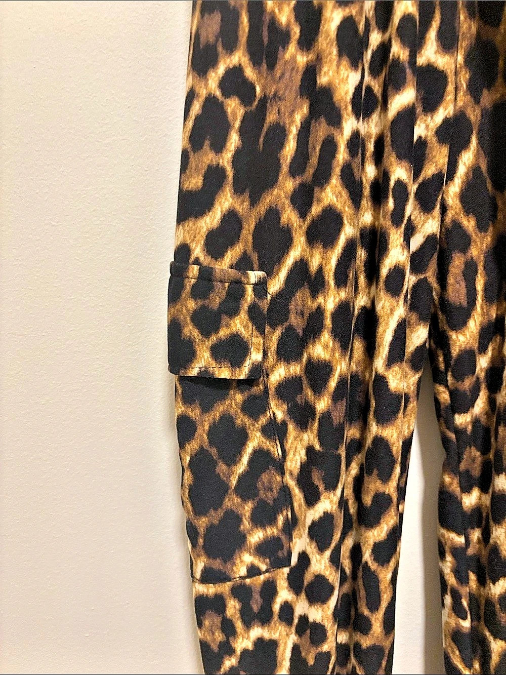 Leopard Print Button Front Jumpsuit - Picture 5 of 6